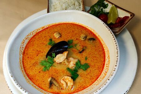 Том ям кунг