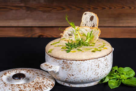 Крем-суп капучино из лесных грибов