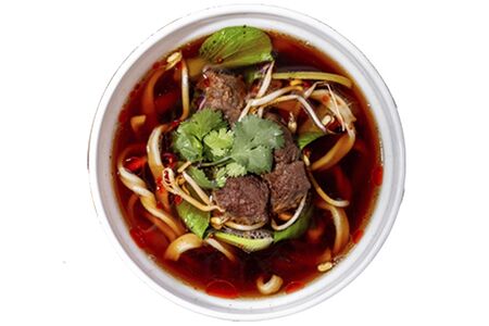 Суп с говядиной Тайваньский