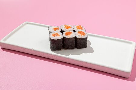 Ролл лосось