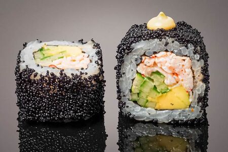 Ролл Осака с Камчатским Крабом