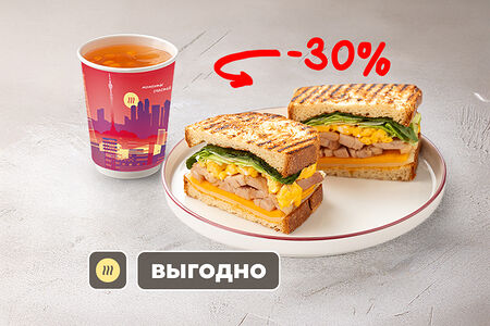 Сэндвич и напиток