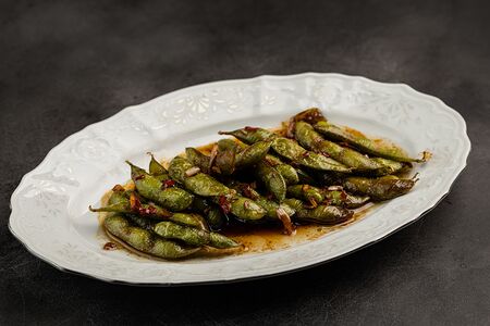 Эдамаме в пикантном соусе 