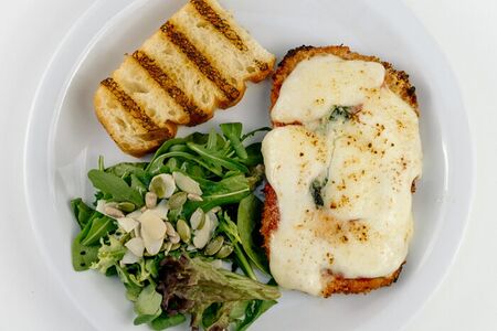 Чикен Пармеджано