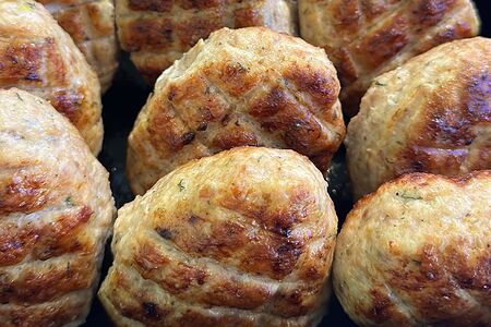 Сочные котлеты куриные на мангале 