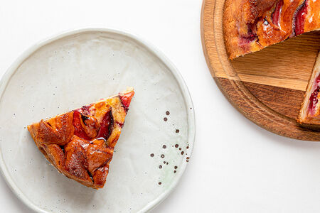 Пирог Слива-яблоко