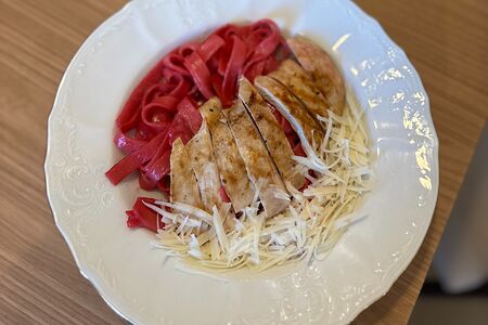 Куриная грудка с фетучини