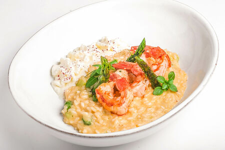 Ризотто с лангустинами и спаржей
