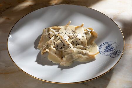 Равиоли с говядиной, трюфель