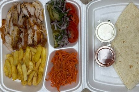 Шаурма на тарелке