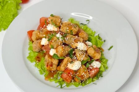 Салат с хрустящими баклажанами