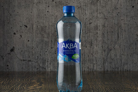 Вода Аква Минерале газированная