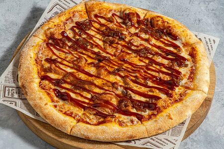 С говядиной и соусом барбекю 