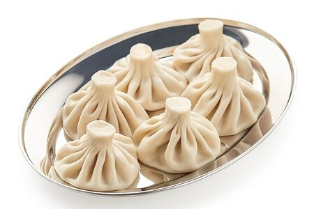 Хинкали с сулугуни и томатами