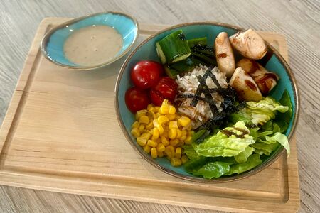 Поке с курицей