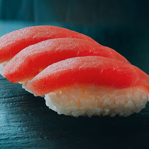 Суши с тунцом (3 шт.)