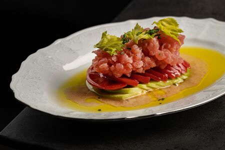 Тартар из тунца