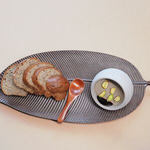 Նրբահամ պաշտետ գետնասնկով և սերմերով հացով