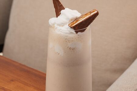 Милкшейк Сникерс