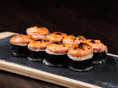 Запечённый ролл с курицей