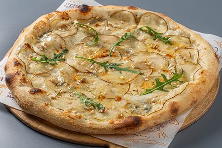 С грушей и горгондзолой