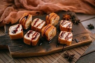 Макулеле с шоколадным топпингом Основной