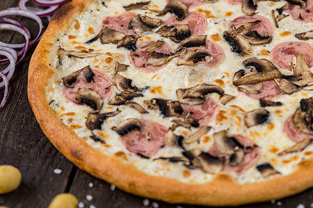 Я пицца грибы ветчина 25 см
