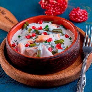 Лосось в сливочно-сырном соусе