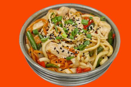 Вок с курицей