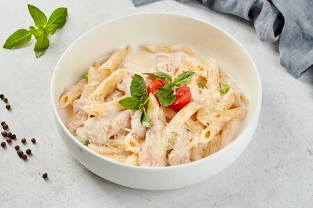 Пенне с курицей 