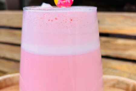 Розовая матча 