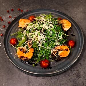 Руккола с креветками