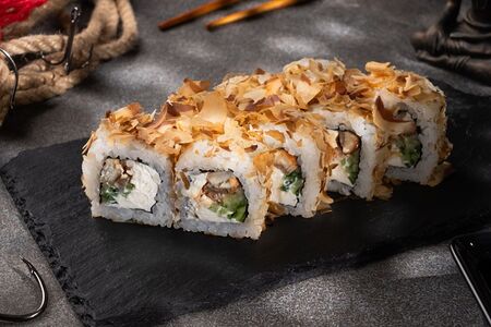 Ролл Окинами 