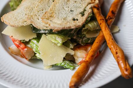 Цезарь с креветками