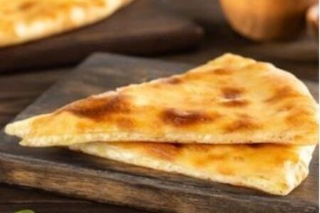 Осетинский пирог с картофелем и сыром