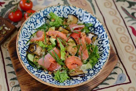Салат с лососем и фаршированными баклажанами