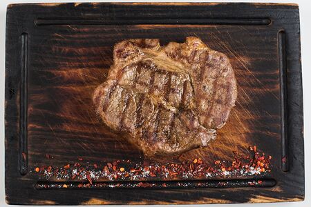 Стейк из cвинoй шеи