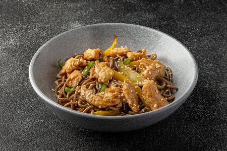 Лапша гречневая с курицей