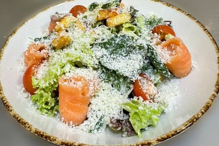 Цезарь с сёмгой