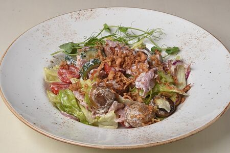 Салат Охотничий с беконом 