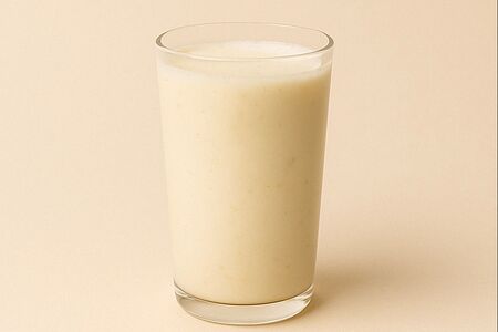 Молочно-банановый коктейль