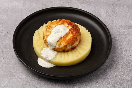 Куриная рубленая котлета с картофельным пюре