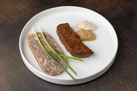 Ковбык с горчицей и хреном