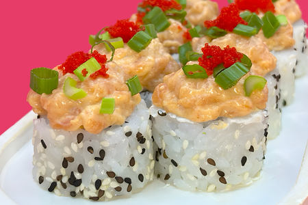 Ролл с тартаром из лосося