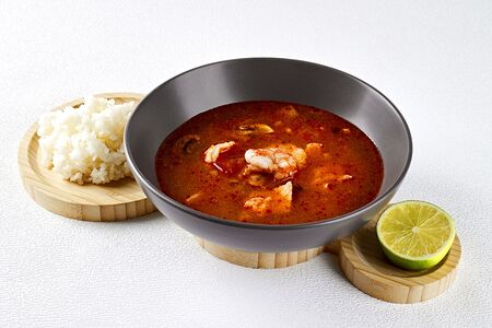 Суп том ям с креветками