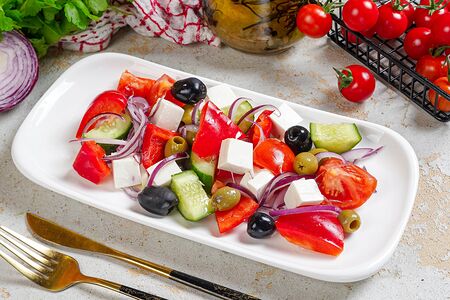 Салат в Греческом стиле