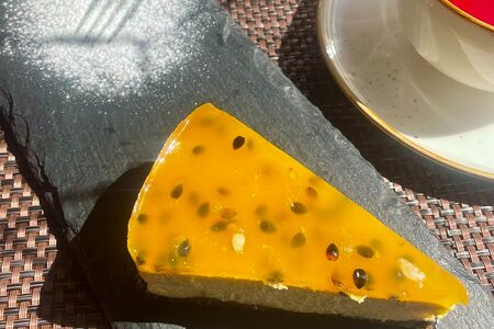 Чизкейк манго-маракуйя