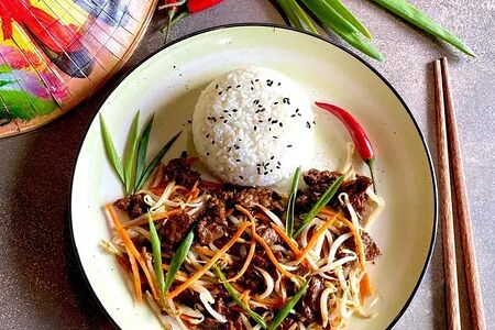 Говядина в устричном соусе