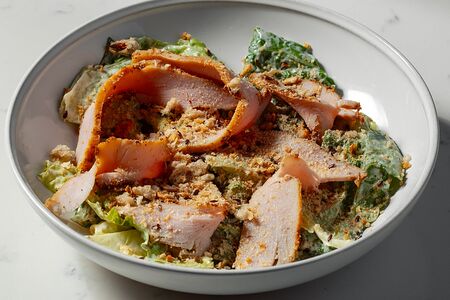 Хрустящие листья салата