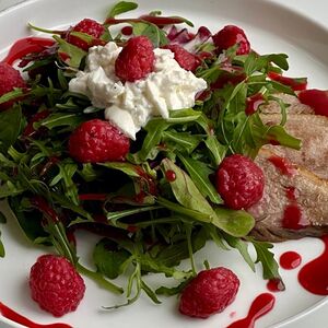 Утка, страчателла, малина